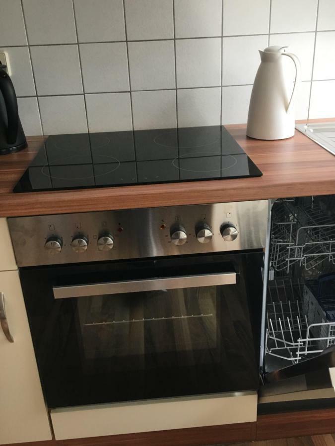 Gemuetliche Ferienwohnung Im Erdgeschoss- Jenaer Strasse Erfurt Exterior photo